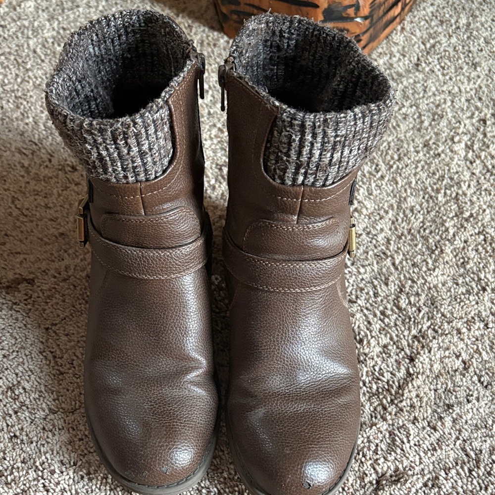 BareTraps Dark Brown Ankle Boots with Gray Knit Cuff